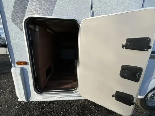 karavan 3